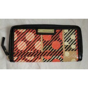 Nine West Wallet Clutch Zipper embossed 3/4 zip organizer retro geometric